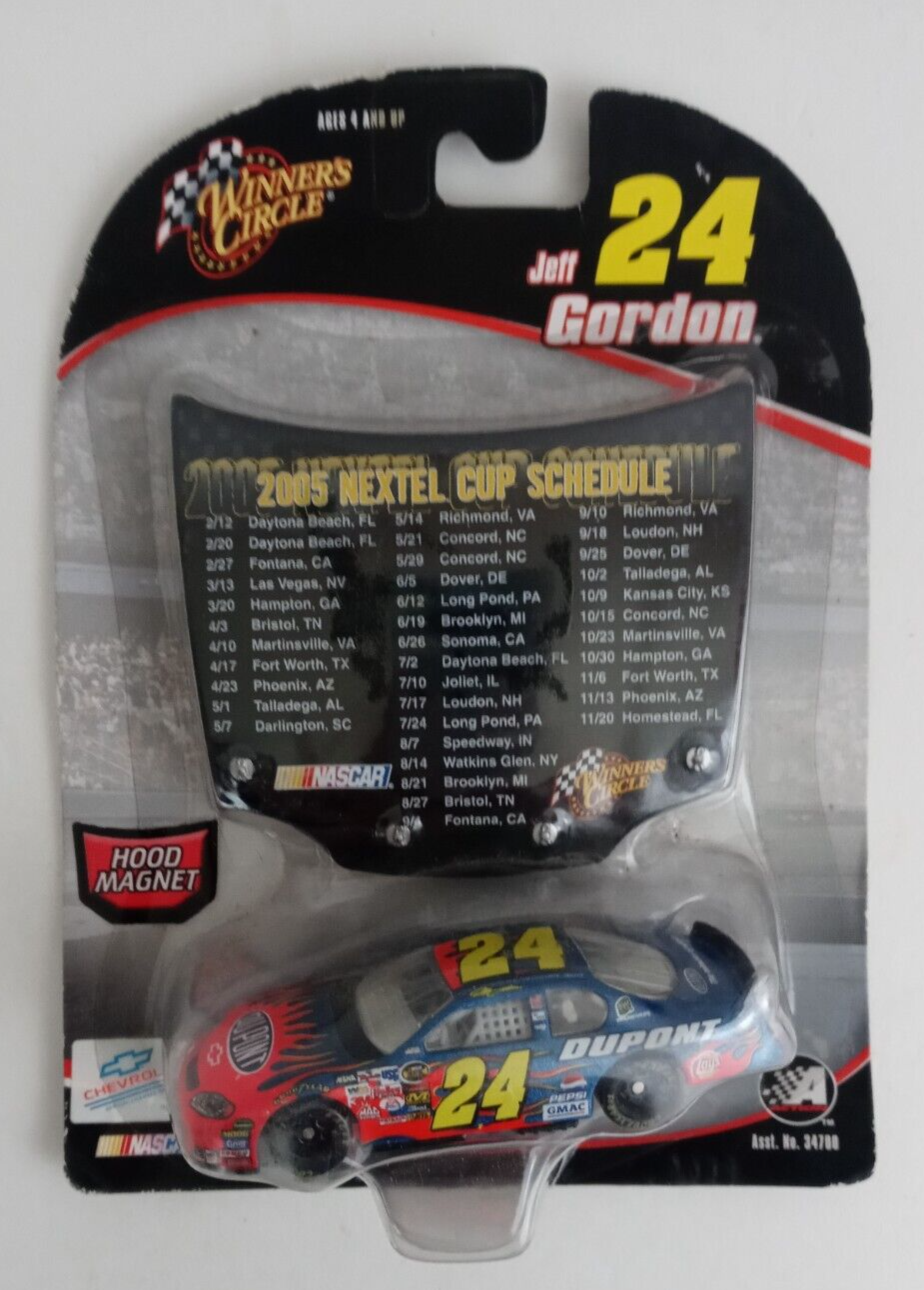 2005 Winner’s Circle Jeff Gorden #24 Dupont Hood Series Hood Series Dama... - $4.84