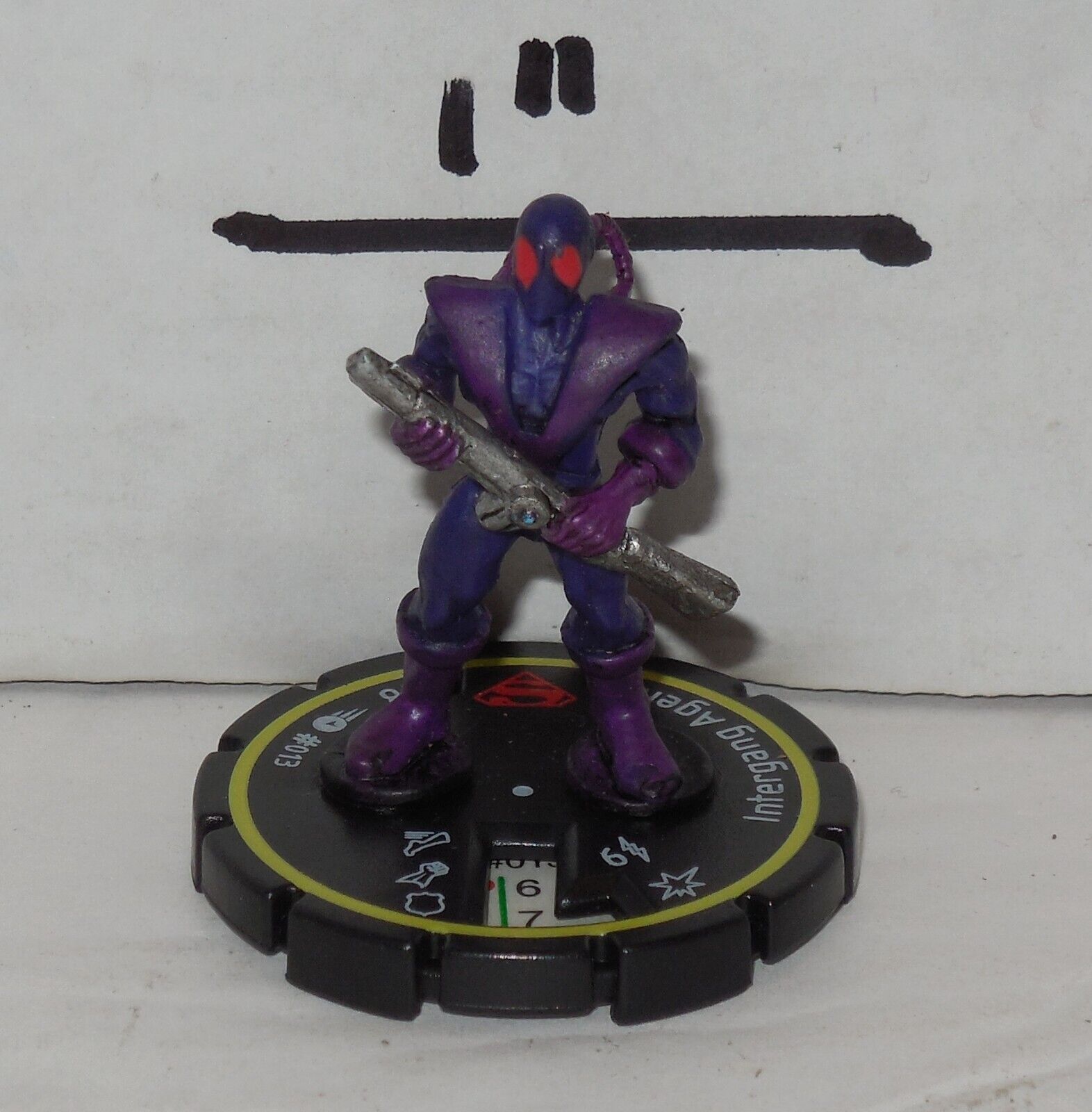 Heroclix Miniature DC Comics Hypertime set Intergang Agent #013 figure ONLY - $10.44