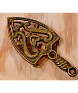 Vintage Wilton Cast Brass Trivet Scroll Hot Iron Base Stand Farmhouse Home - $13.06