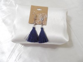 Department Store 3-1/4&quot;Silver Tone Clear Stone Blue Tassel Earrings D138 - £8.40 GBP