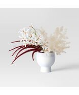 Cream Floral Luxe Arrangement - Threshold™ - €18,88 EUR Cream Floral Luxe Arrangement - Threshold™ - €18,88 EUR