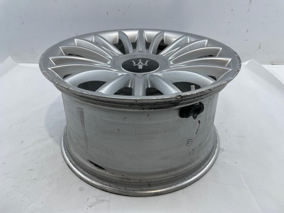 2014-2017 Maserati Quattroporte 19'x10' Rear Rim W/ Center Cap Curb Rash OEM Item image 3