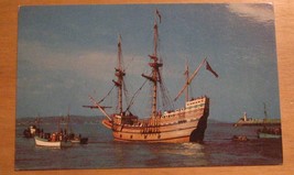 Mayflower II Ship Plimoth Plantation Plymouth Massachusetts Postcard - £7.81 GBP