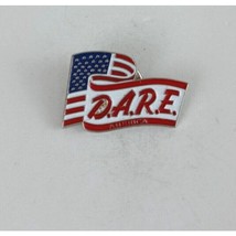 Vintage D.A.R.E. America USA Flag Lapel Hat Pin - $157.74 MXN