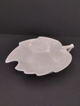 Vintage Valley Vista California Pottery Handled White Leaf Trinket Nut B... - $15.32