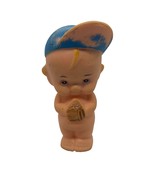 Vintage 1960s Rubber Toy Boy Figurine With Blue Cap Holding Catcher&#39;s Mitt - €12,39 EUR