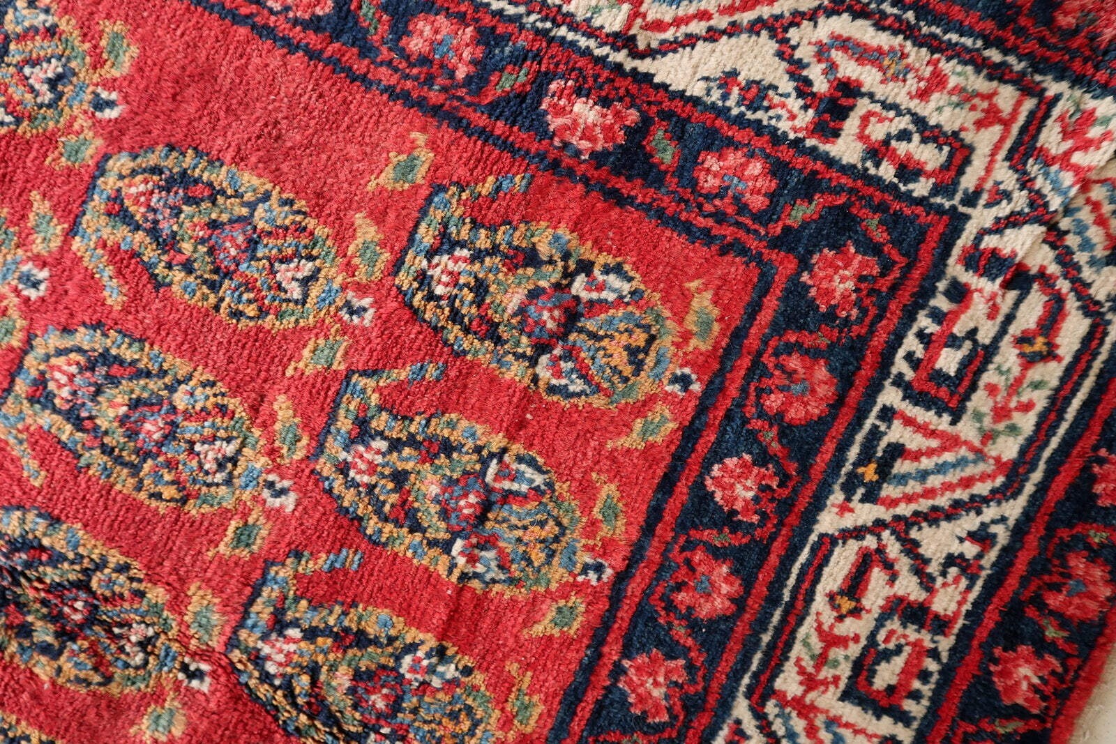 Handmade Vintage Persian Hamadan Rug 4.6' x 6.11 (137cm x 210cm), 1960s - 1C1179 Item image 4
