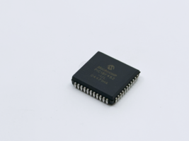 PIC18F452-I/L Microchip 8-bit MCU 32K Flash 10-bit ADC UART SPI I2C PLCC... - $139.64 MXN