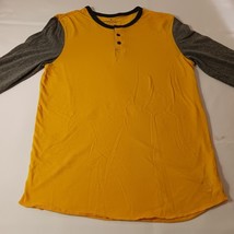 American Eagle Outfitters Women's Yellow & Gray 3/4 Sleeve Henley T-Shirt Small image 7