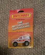 000 1987 Matchbox 1:57 White/red Ford Bronco II 4x4 Truck - Macau Bliste... - $17.81