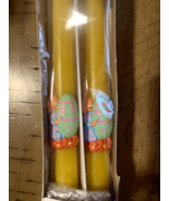 VINTAGE EASTER BUNNY PATCH EASTER TAPER CANDLES 10&#39; YELLOW EGG 1994 - $13.54