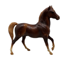 VTG Breyer Sorrel/Chestnut Arabian Stallion Classic Size Model Horse #3055 - $34.64