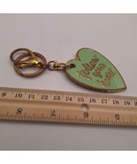 PEN + GEAR KEYCHAIN FOLLOW YOUR HEART - $134.28 MXN