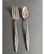 Vintage 1962 Reed &amp; Barton One Rose Stainless Serving Spoon and Fork 2 p... - £23.34 GBP