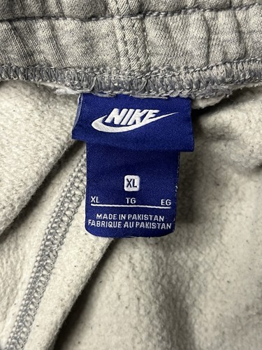 Nike Club Fleece Joggers Men’s XL Gray Tapered Leg 826431-063 Sweat Pants Item image 4