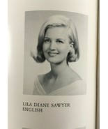 DIANE SAWYER Wellesley College Yearbook Legenda 1967 ABC broadcaster jou... - £156.53 GBP