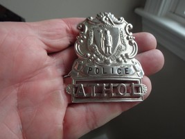 Athol Massachusetts police hat   badge Massachusetts state  bx 22 - $69.99