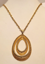 Crown Trifari Pendant Necklace Modernist Gold Tone 22 Inch Chain MCM 196... - $44.95
