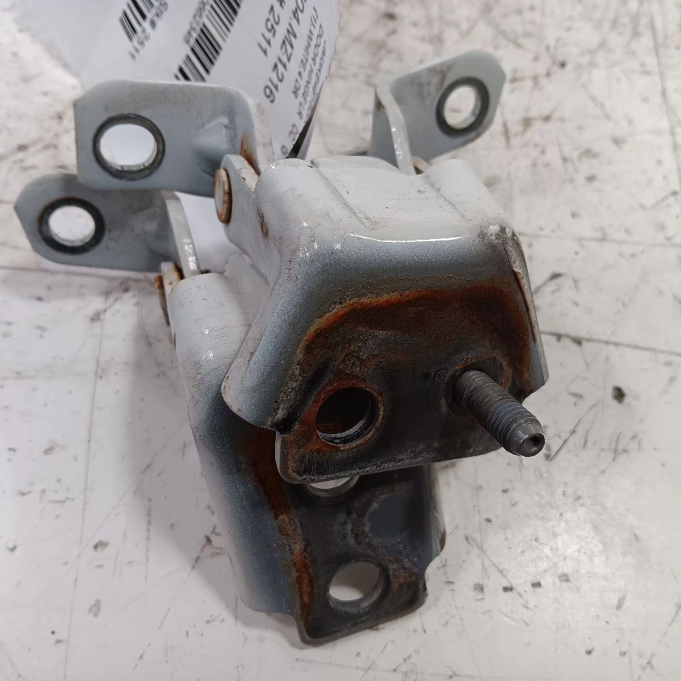 Mazda CX-5 Door Hinge Set Left Rear  2013 2014 2015 2016 - $33.25