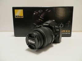 Nikon D3000  Digital SLR Black Camera Kit 18-55mm Lens VR Kit PRE OWNED  !!!!! - £312.19 GBP