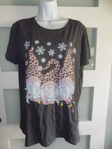 Gray SS T-Shirt W/ 3 Christmas Gnomes Size XL Women&#39;s NWOT - $16.38