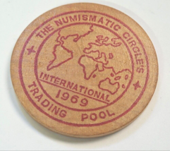 Numismatic Circle&#39;s International Trading Pool London 1969 Wooden Nickel 2&quot; - $5.00