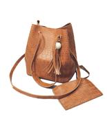 Womens Vegan Leather Shoulder Bag - £22.81 GBP