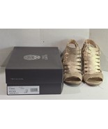 Womens 8.5W Vince Camuto Metallic Gold VC-BRIAZ Leather Heels Shoes in Box - $28.71