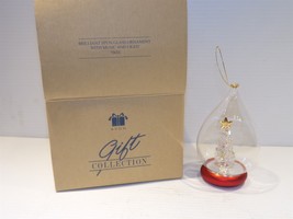 Avon Spun Glass Tree Ornament Very Nice In Box 1999 Red - £13.87 GBP