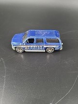 1999 MATCHBOX 2000 CHEVROLET SUBURBAN #857 BLUE 1:76 DIECAST POLICE TRUC... - $7.95