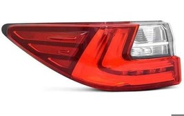 Taillight New PN 81561-33621 New OEM 2016 2017 2018 Lexus ES300H - £190.92 GBP