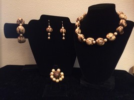 Natural Kukui Nut/Pearl Choker Jewelry Set,Hawaiian Jewelry,Fashion Jewelry Set - £54.34 GBP