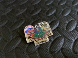 VINTAGE MLB PIN BASEBALL NY METS VS FLORIDA MARLINS INAUGURAL SERIES MAY... - £15.54 GBP