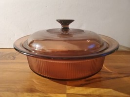 Vision Ware Corning Amber Ribbed Casserole 1.5QT 1.5L V-32-B Dish With P... - $28.04