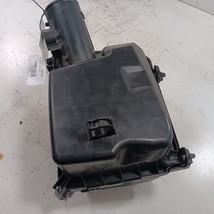 Air Cleaner Filter Box Gasoline 2.4L Fits 14-20 OUTLANDER - $86.94