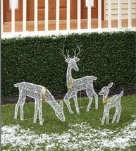 Family of 3 Shimmery Lighted White Deer (ls) - £195.54 GBP