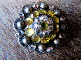 4 Conchos Rhinestone Horse Saddle Western Rodeo Bridle Berry CO366 - $24.74
