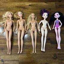 Barbie Doll Lot Of 5 Monster High Draculaura Decedents Mel Mattel Click Knee - £18.62 GBP