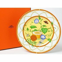 Hermes La Siesta Cake Plate 8.75 &quot; Porcelain 22.5 CM Tableware Flowers - £258.18 GBP