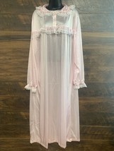 Vermont Country Store Night Gown Womens 1X Pink Nylon Lace Ruffled Cottage Core - £49.47 GBP