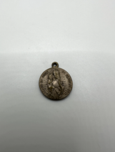 Vintage Saint Anne Beaupre Medal 2.2cm - £11.89 GBP