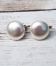 Vintage Clip On Earrings Classic Faux Pearl Circle Just Over 1/2&quot; - Some Marks - £7.18 GBP