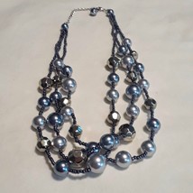 Pearl Necklace Blue Gray 3 Strand Gold Beaded Estate Costume Jewelry Silver  - £16.75 GBP