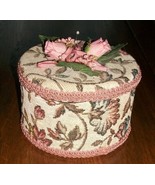 Small  Circular Floral Fabric Padded Top Storage Container - €16,98 EUR