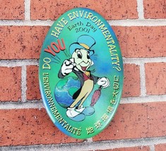 Disney Jiminy Cricket Earth Day Do You Have Enviromentality 2001 Button Pin - £3.95 GBP