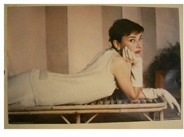 Audrey Hepburn All White Commercial Poster-
show original title

Origina... - $496.86 MXN