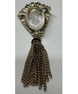 necklace pendant clear Intaglio cameo. Tassel ornate.  Gold tone.  4” - €21,37 EUR