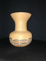 Mexican Texcoco Vase 6 1/2&quot; - £31.06 GBP