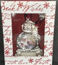 Things Remembered Santa Photo Frame Christmas Ornament 4 1/2&quot;   *nice* F... - £7.13 GBP
