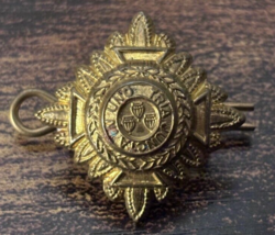 VINTAGE British Military &quot;JUNCTA in UNO TRIA&quot; Badge Pin Gold Tone - $19.79